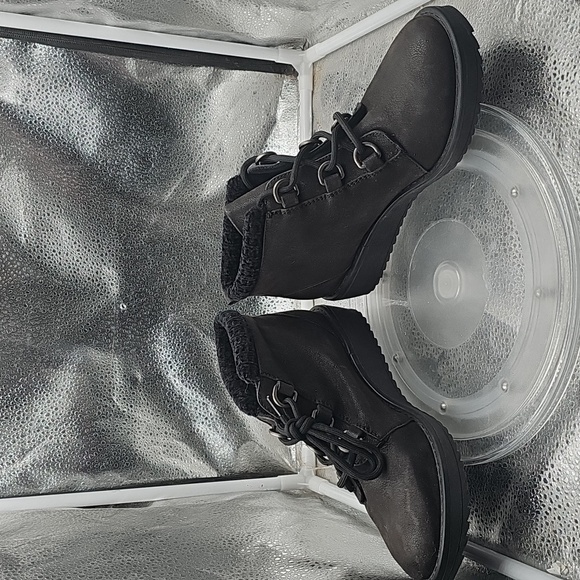 C All Black Branding  Blowfish Boots - Picture 3 of 6